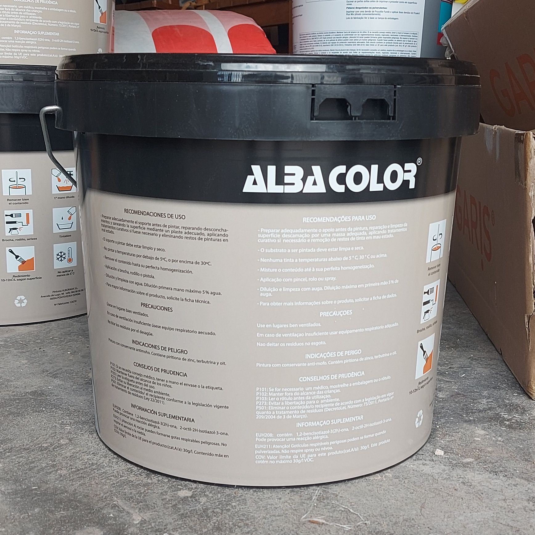 Latas de tinta acrílica Cinza Claro