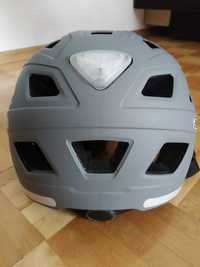 kask rowerowy Abus z LED