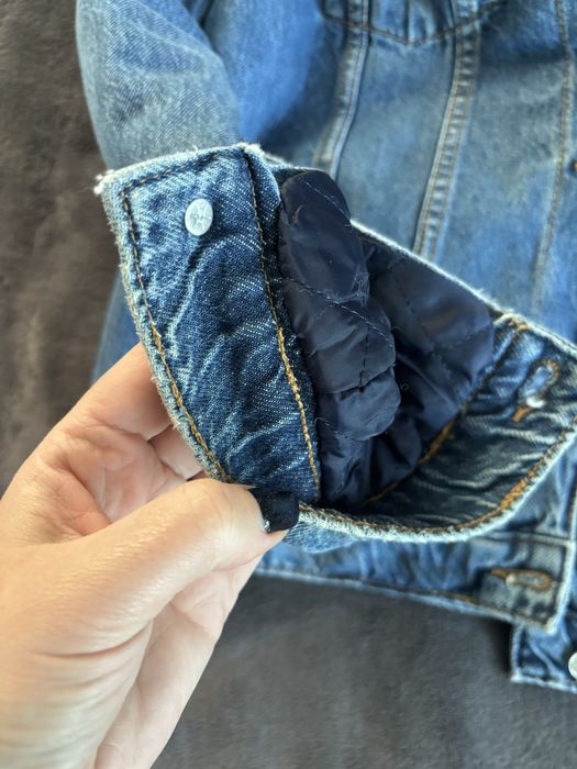 Джинсова утеплена куртка Bershka