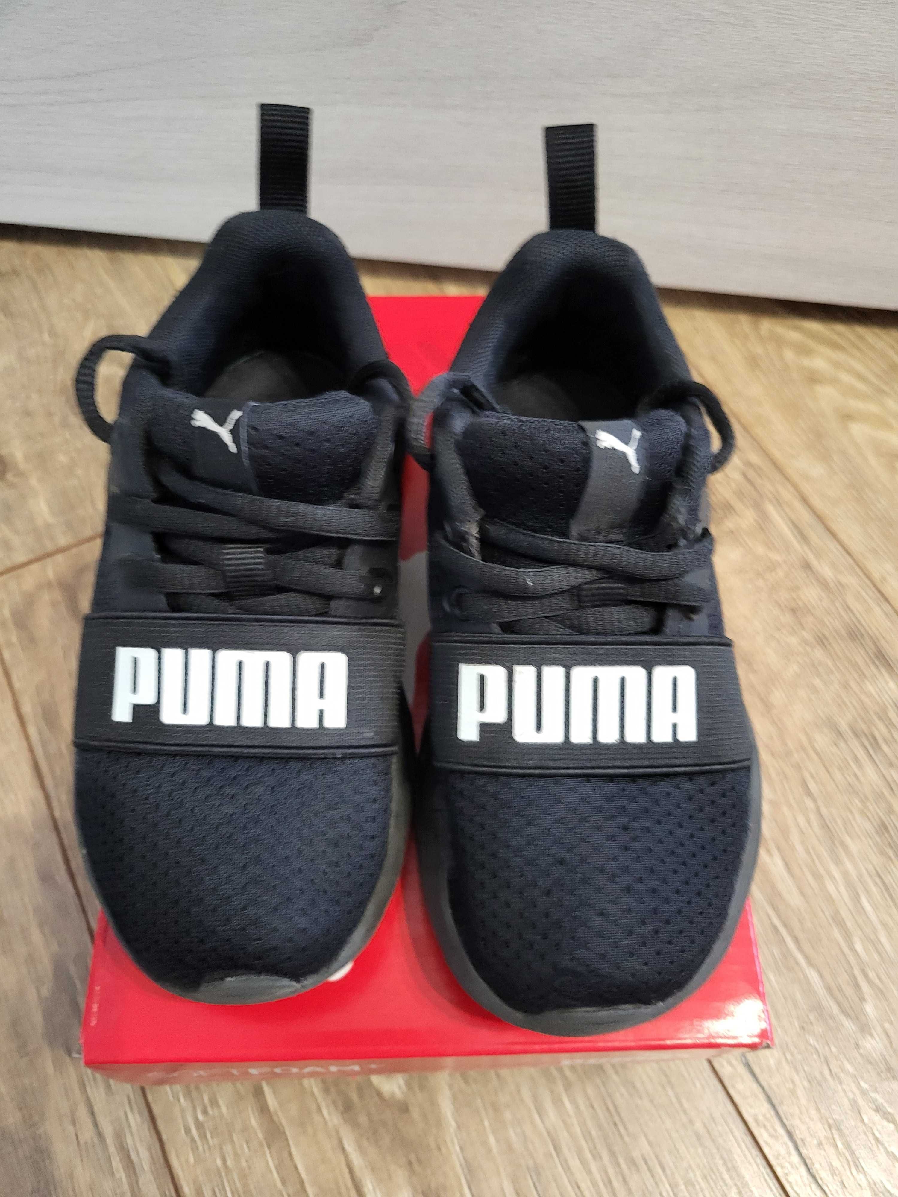Obuwie dziecięce Puma Wired Run PS 374216.01 r. 28 17cm wkładka