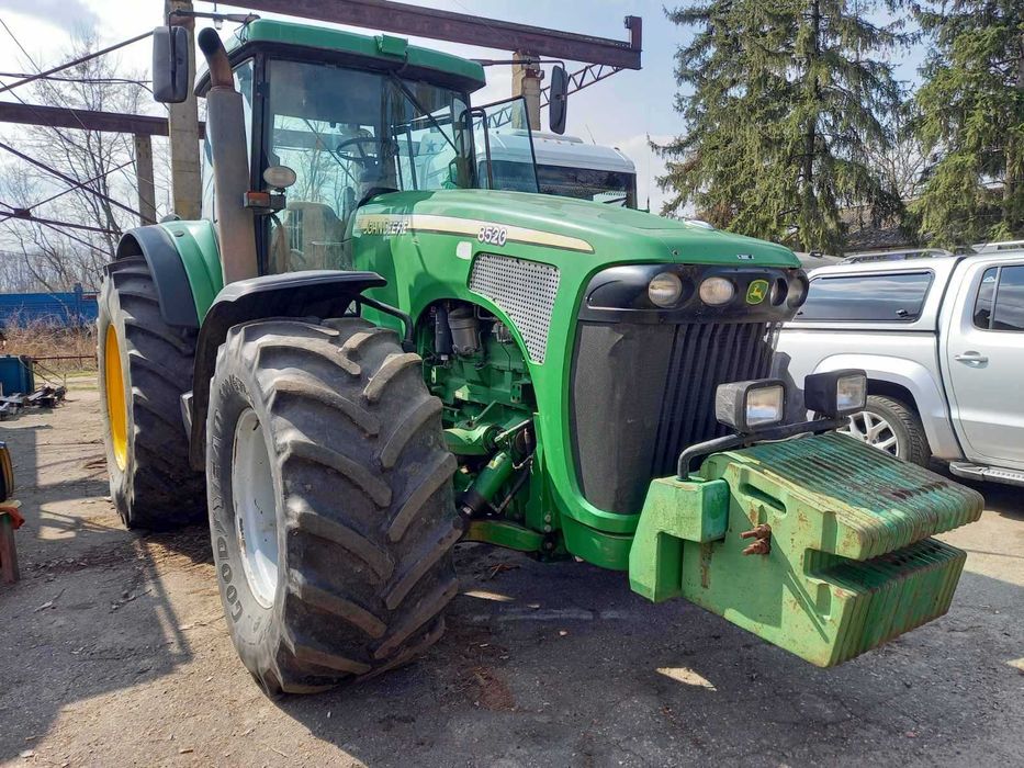 Трактор JOHN DEERE 8520