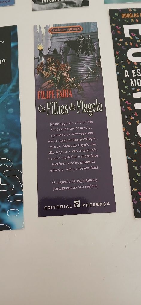 Marcadores de livros, novos