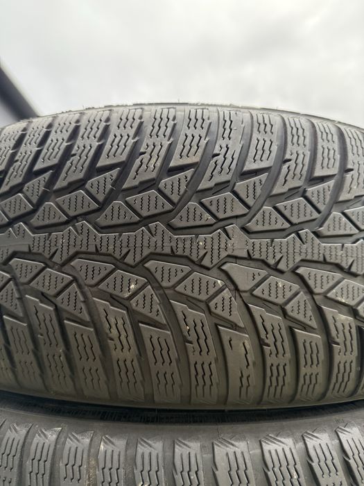 225/60/16 Nokian WR A4
