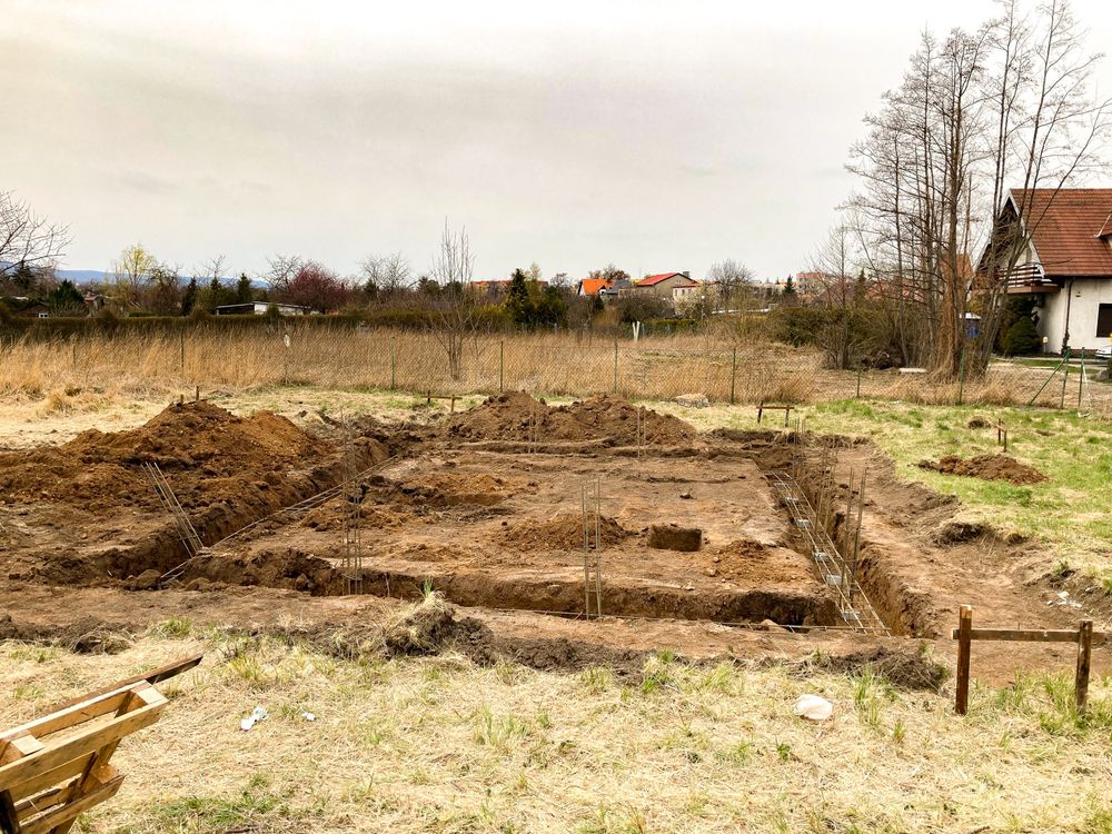 Uslugi minikoparką JCB