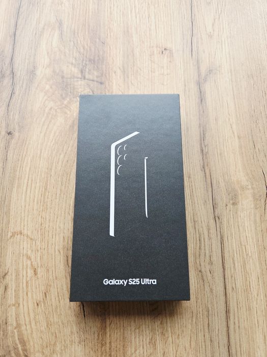 Samsung Galaxy S25 ULTRA 12/256GB Titanium Jetblack (SM-S938U1). Новий
