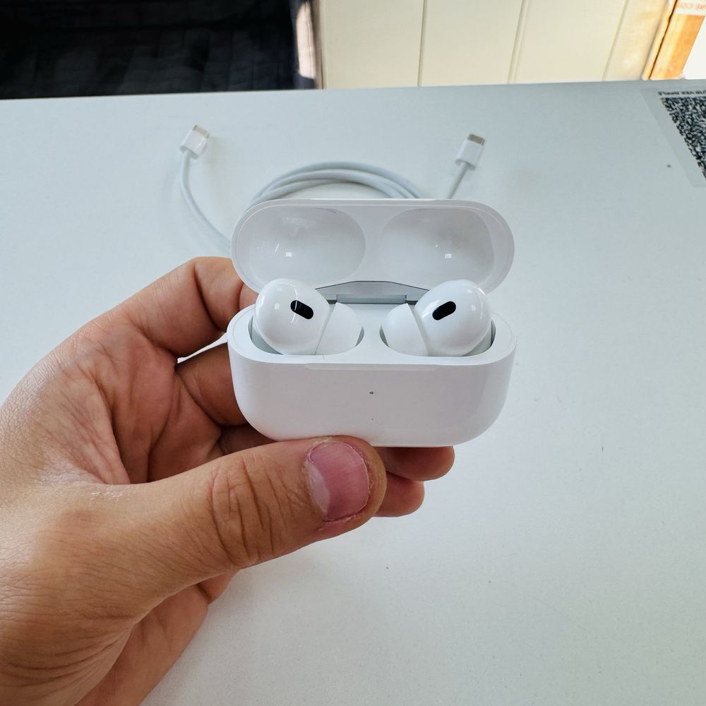 Оригінальні навушники Apple AirPods Pro 2 /гарантія 1міс