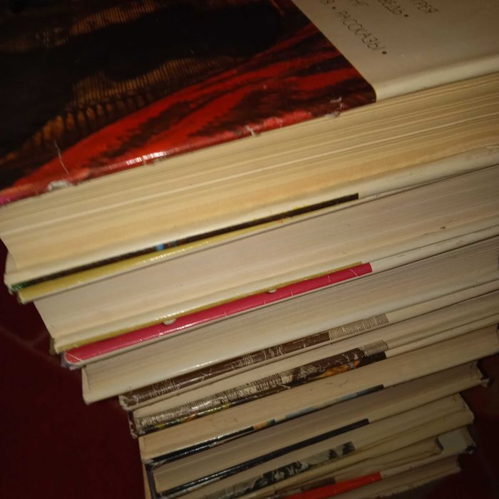 Книжки Давніх письменників.