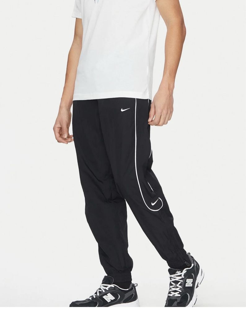 Чоловічі спортивні штани Nike Solo Swoosh