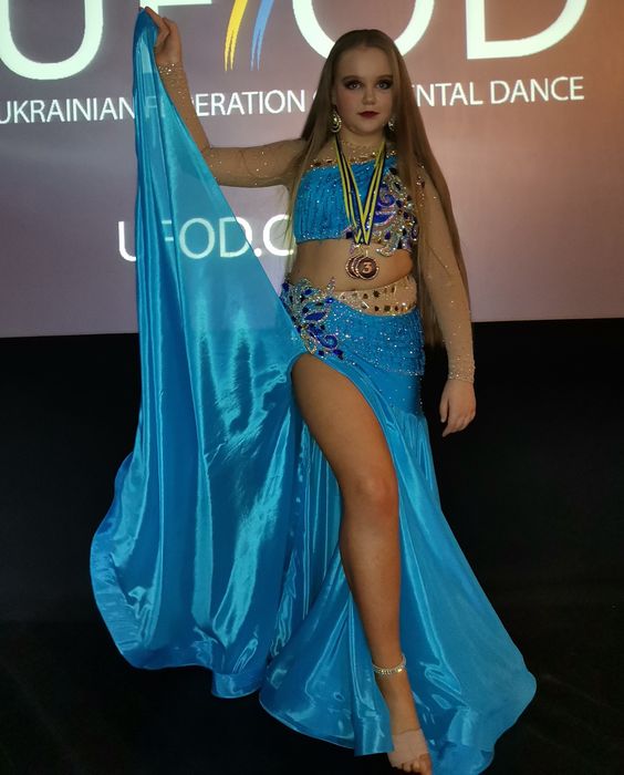 Продам костюм для східних танців.