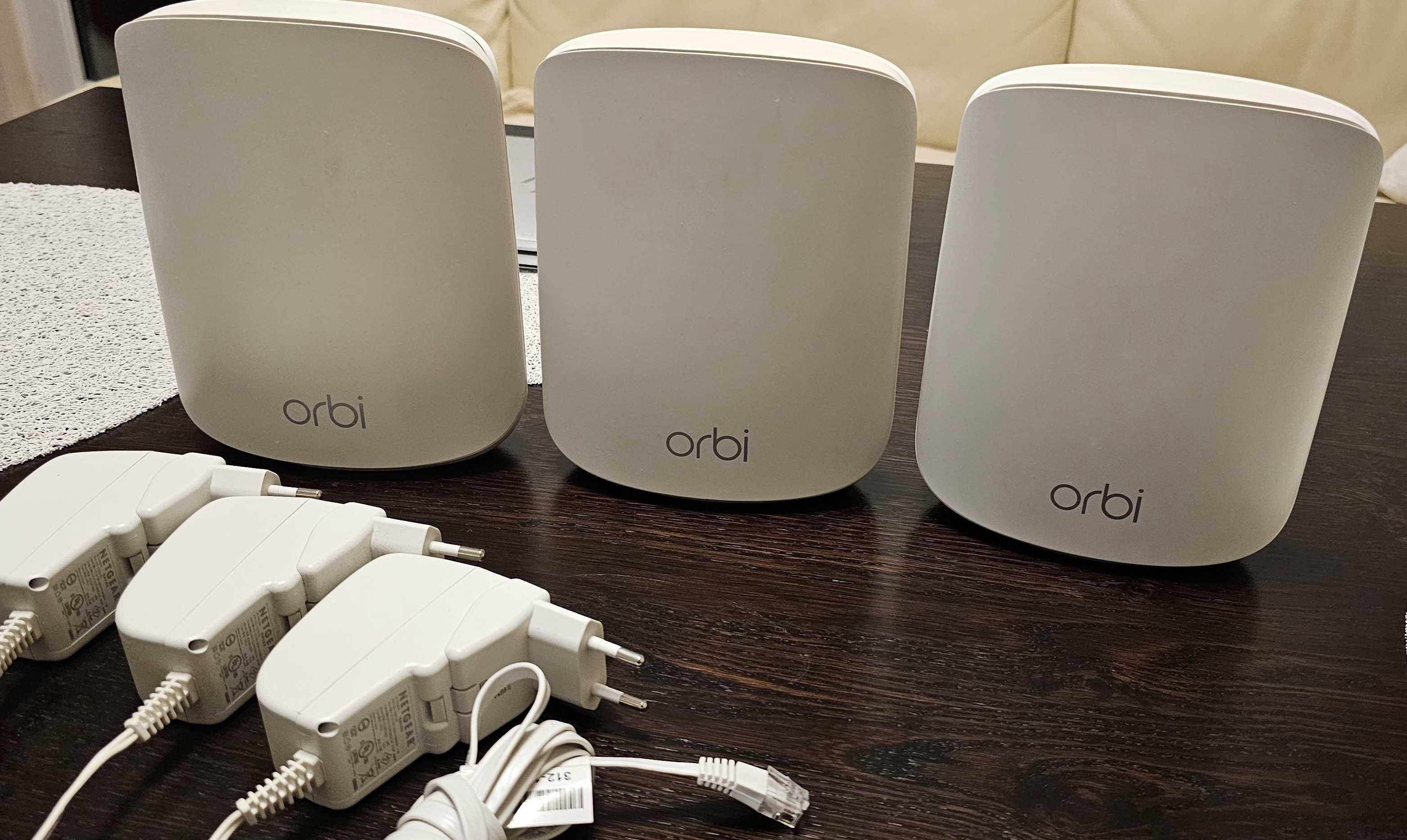 Netgear Orbi RBR350-100EUS Wifi Mesh (router + 2 satelity)