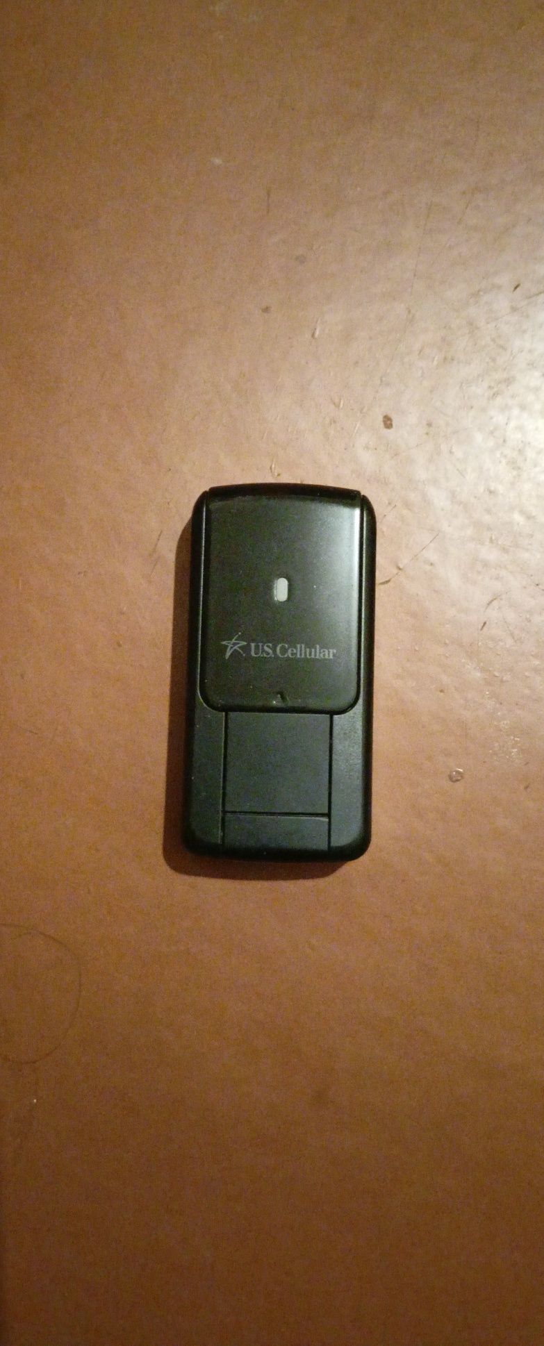 3G модем Pantech UM185 U.S. Celluar EVDO Rev.A