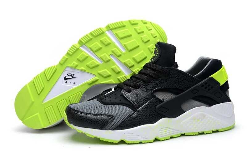 Кросівки Nike Huarache  в наявності 40-44 розмір . Знижка !