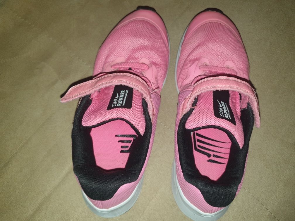 Buty dziewczęce Nike star Runner r 35