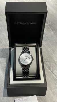 Швейцарские часы RAYMOND WEIL Toccata