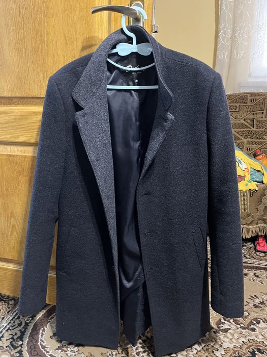 Пальто чоловіче. Верхній одяг.