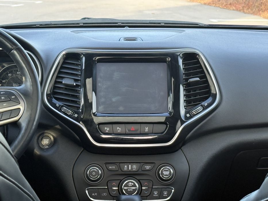 Джип Черокі, стан чудовий, ходова норм, телефонуйте )