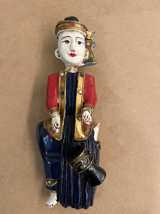 Esculturas em Madeira de Músicos da Indonésia