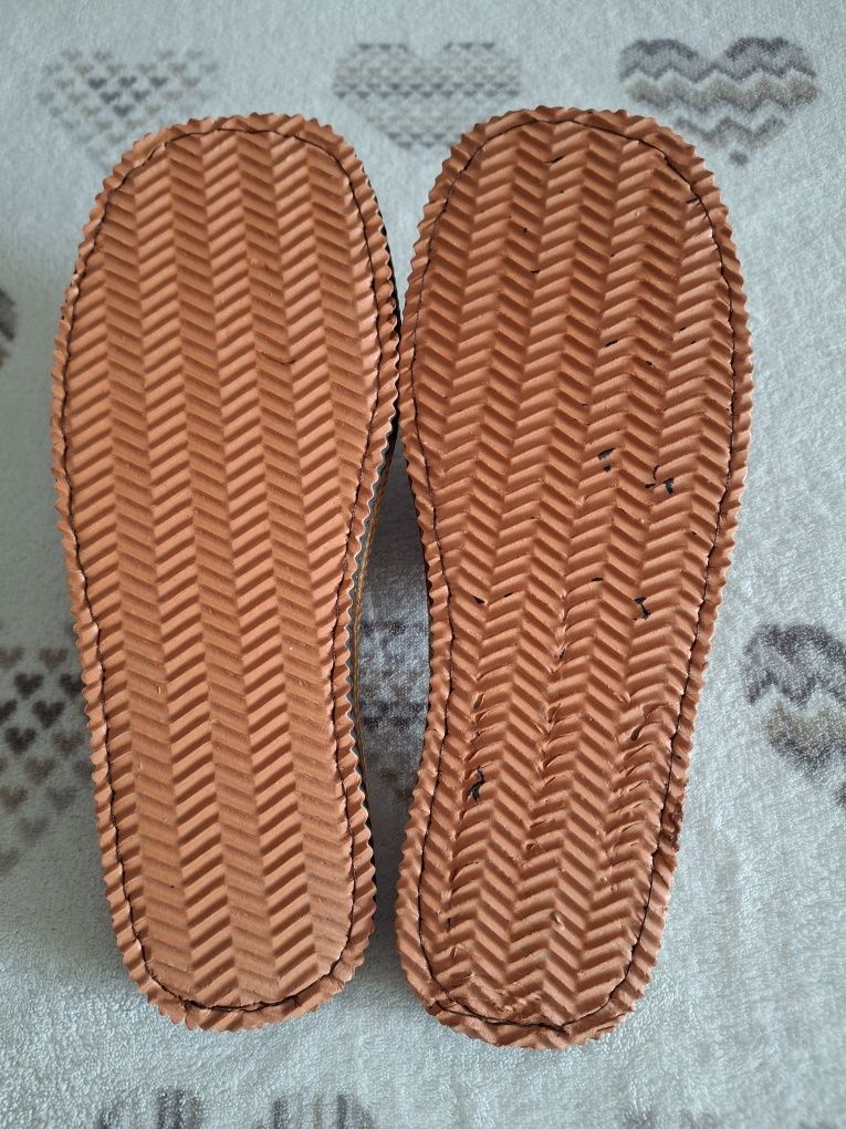 Kapcie męskie nowe, r. 44