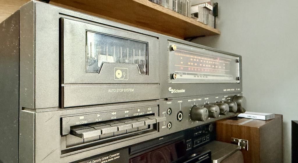Schneider TS 1403S