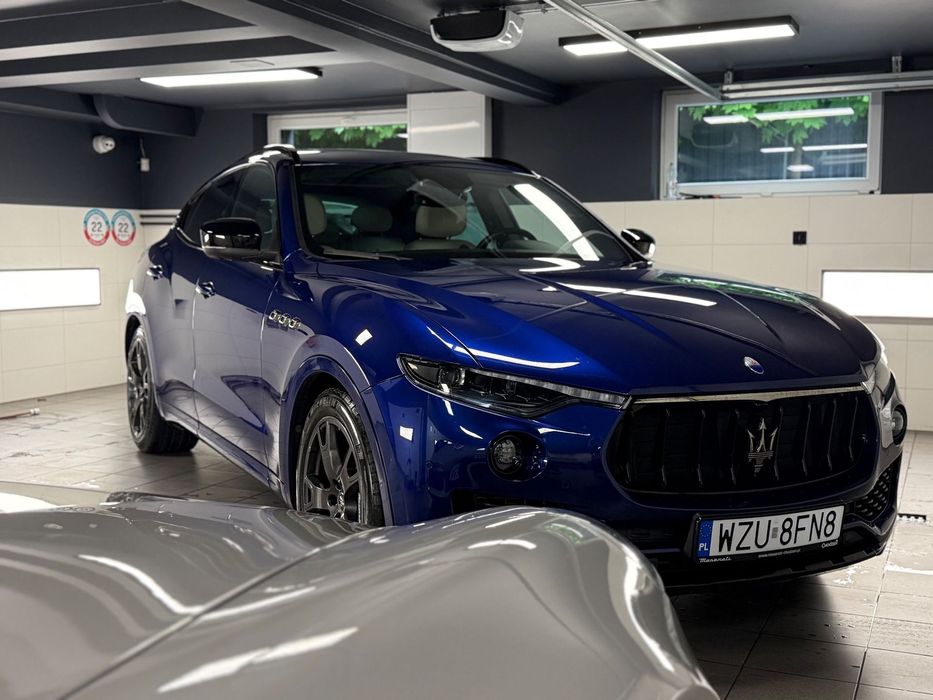 Maserati Levante Maserati Levante SQ4 430 KM Azzuro Astro