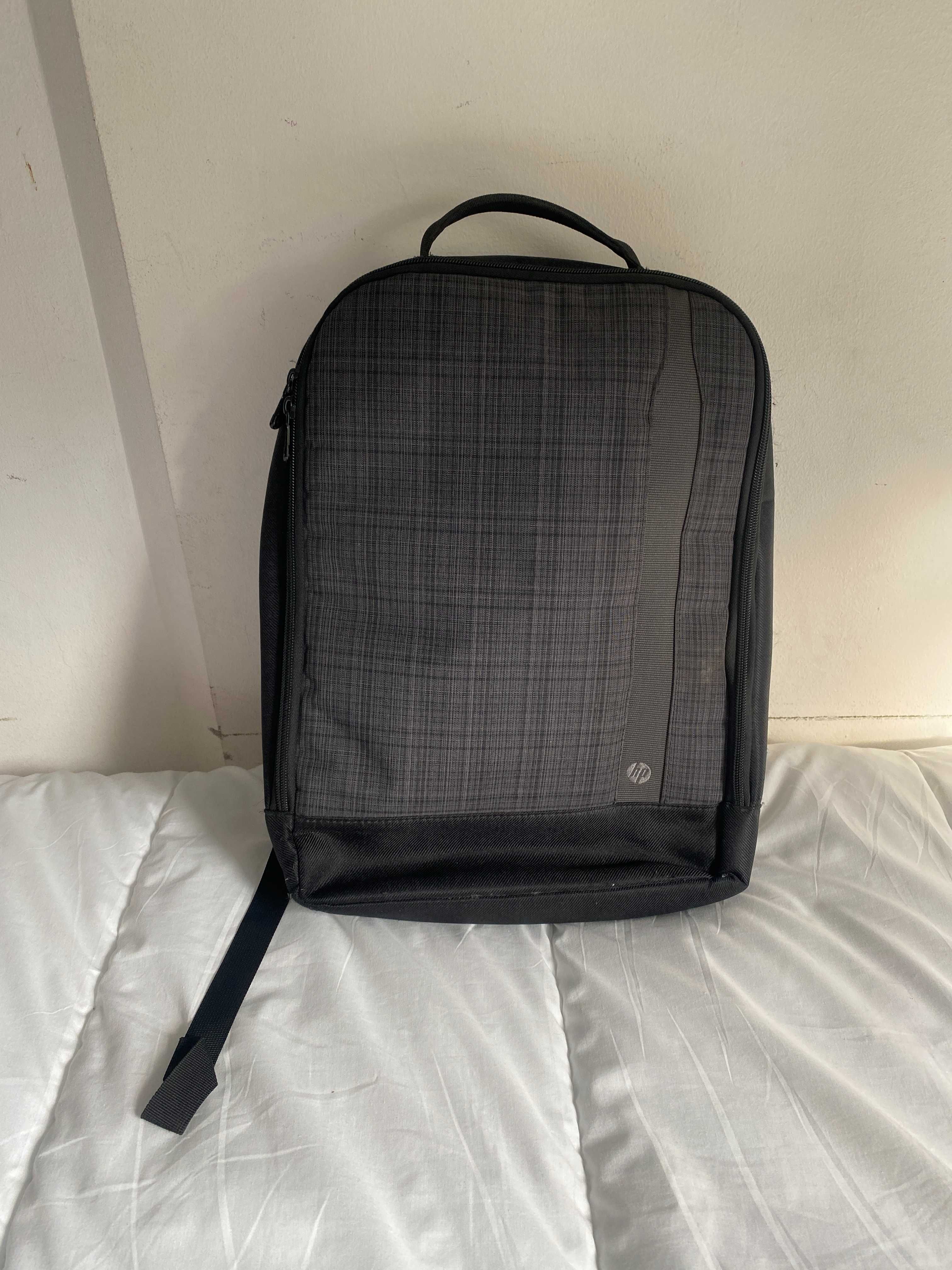Mochila HP - Laptop - Notebook