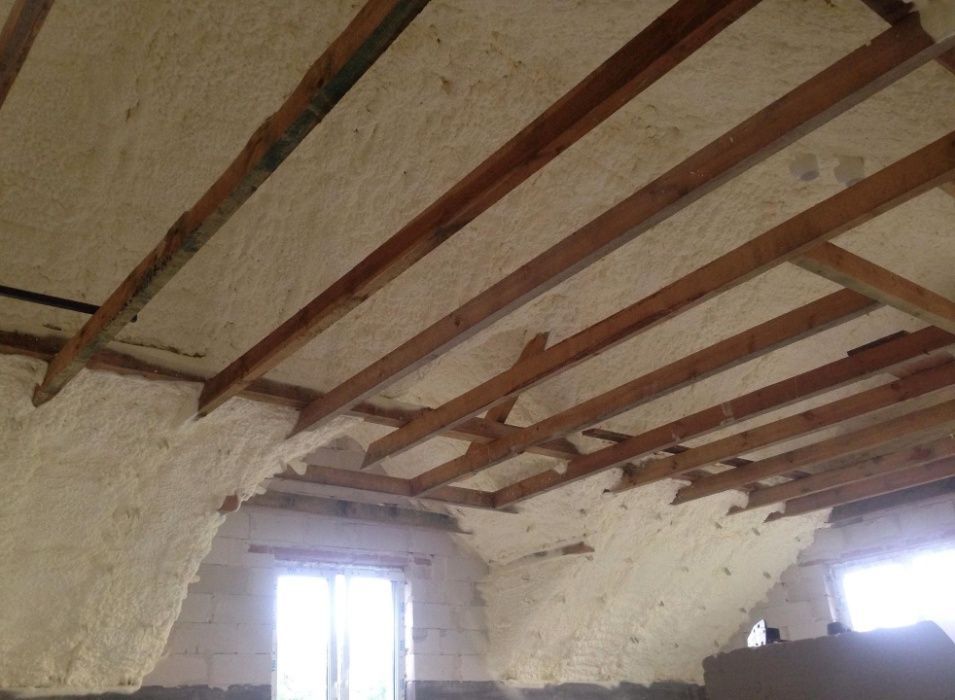 Ocieplenie pianą PUR dachu, piana PUR WIESZAKI GRATIS, JUŻ OD 65 ZL/M2