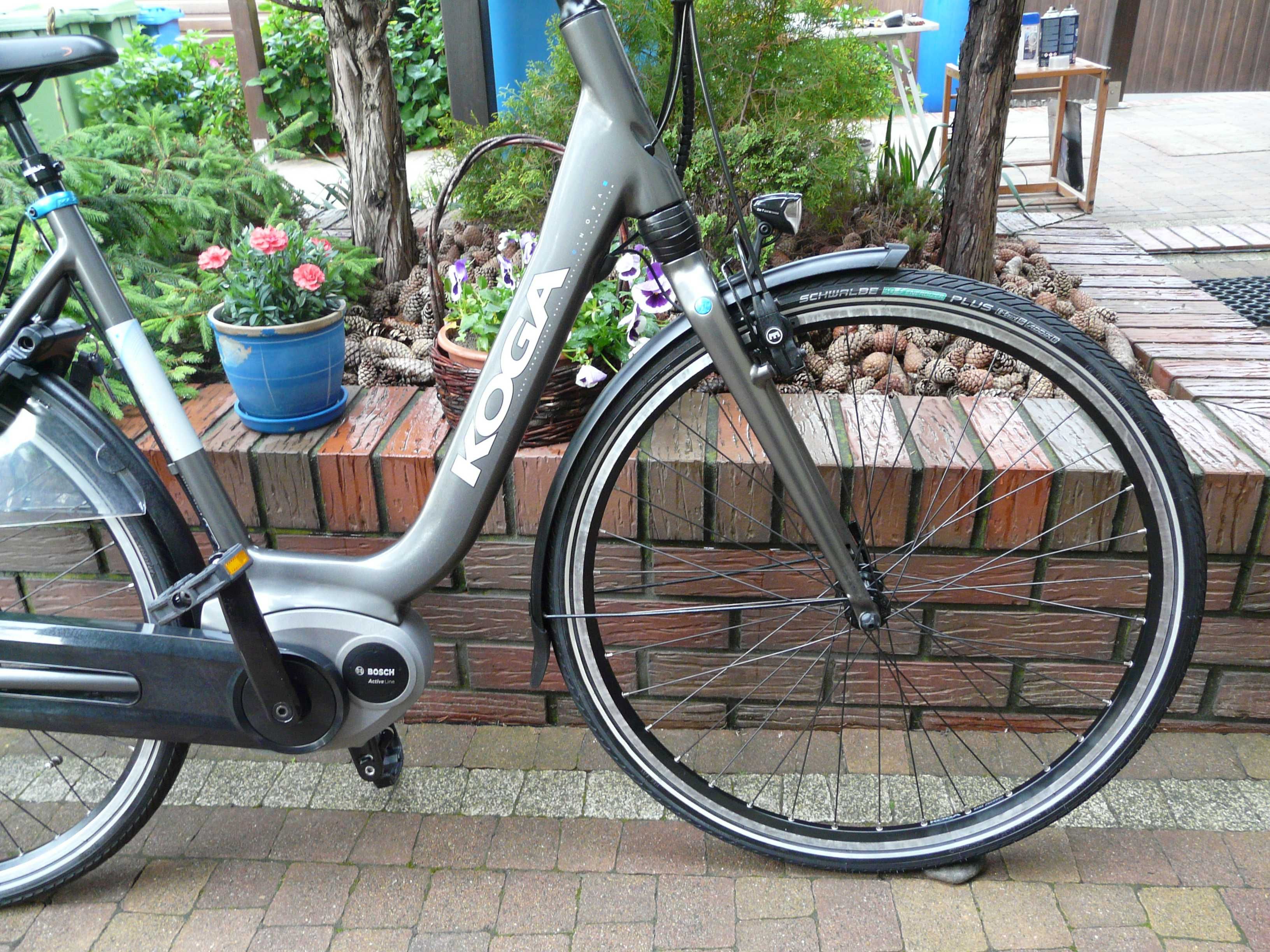 Rower  elektryczny KOGA e-NOVA 28"/50, 60, BOSCH central,Magura