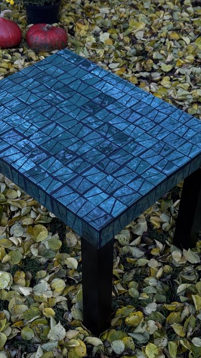 Журнальний стіл з керамічної плитки (ручна робота)