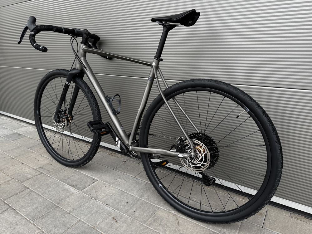 Gravel Rondo AL3  rozmiar ramy L 2024