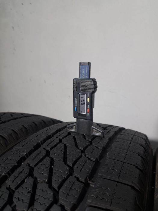 Шини колеса 215 65 R16C FIRESTONE Vanhawk 2 Winter резина Зима