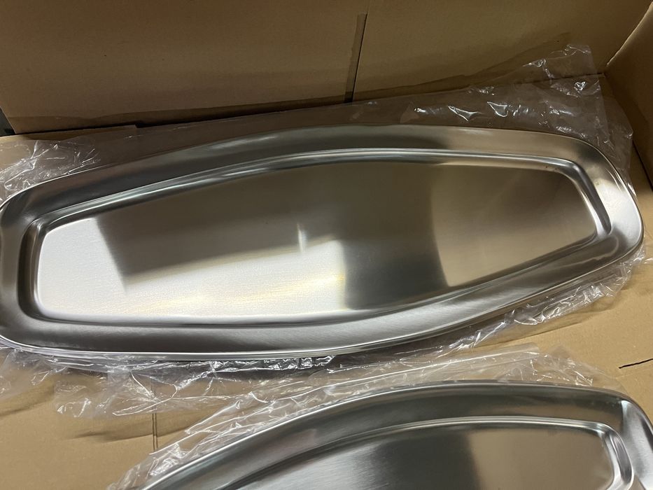 Travessas Ovais em inox conjunto de 6 unidades NOVAS