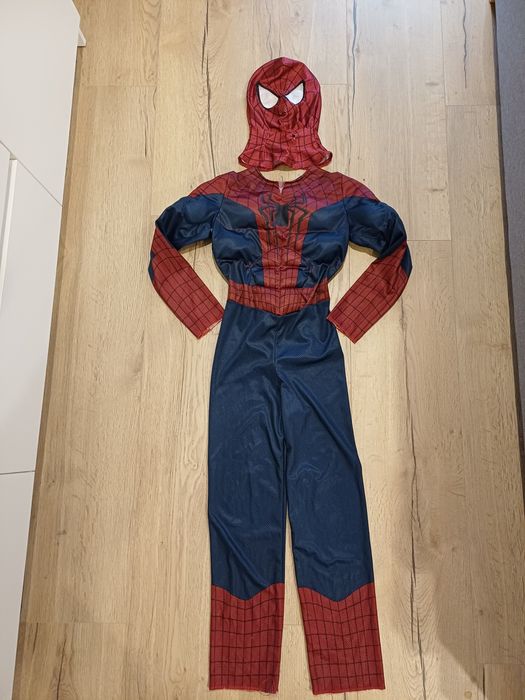 Strój na bal karnawałowy spiderman r.  122/128 stan dobry