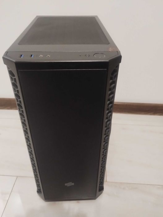 Komputer Gamingowy + klawiatura gratis