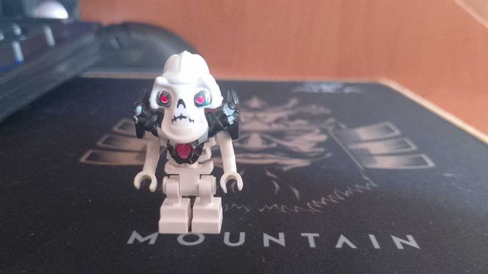 мініфігурки лего ніндзяго скелети