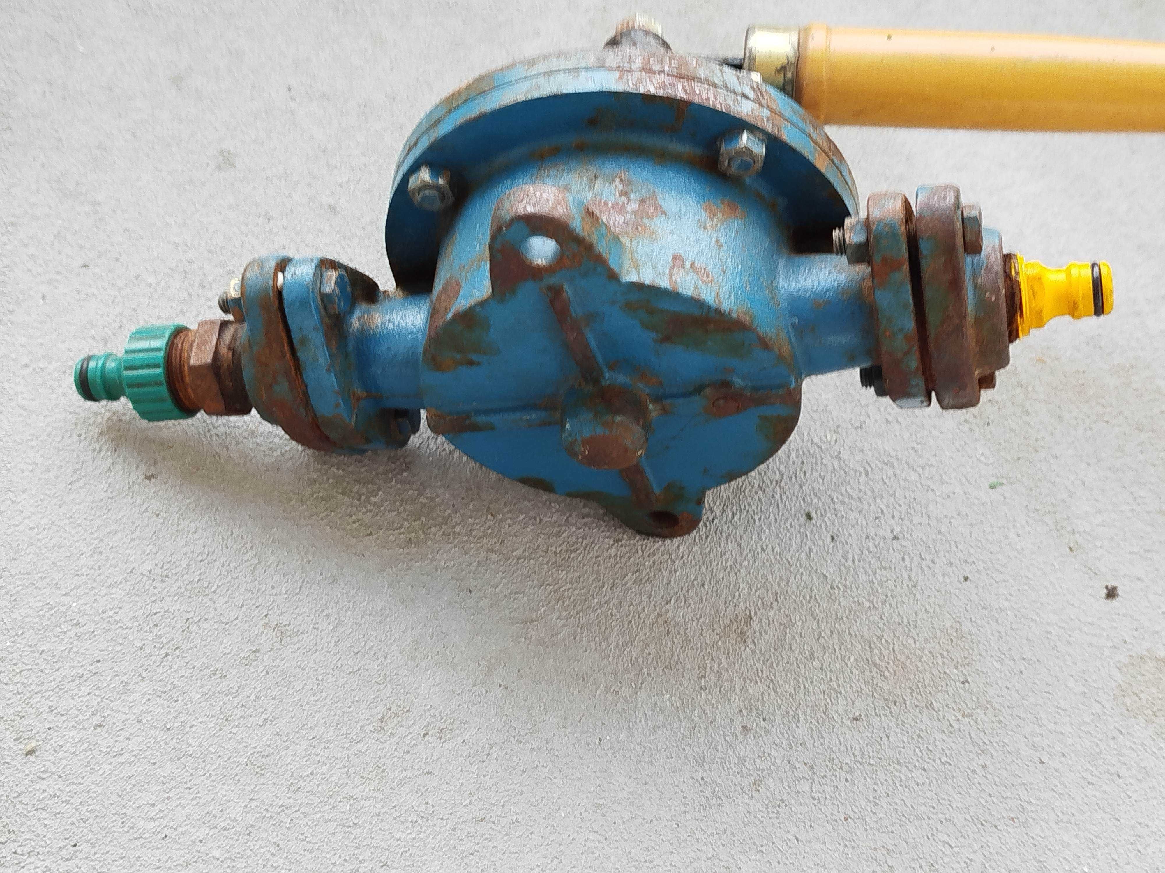 Pompa ręczna skrzydełkowa LFP S1/2 Q30L/min Polska LFP Leszno