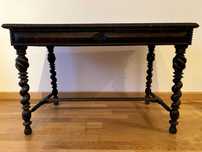 Mesa Antiga de Madeira Escura Torcidos e Tremidos - Para Restauro