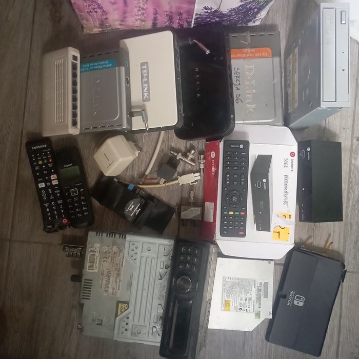 Części elektroniczne router dekoder (cena za zestaw)