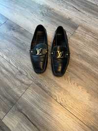 Sprzedam buty męskie Louis Vuitton w rozmiarze 44