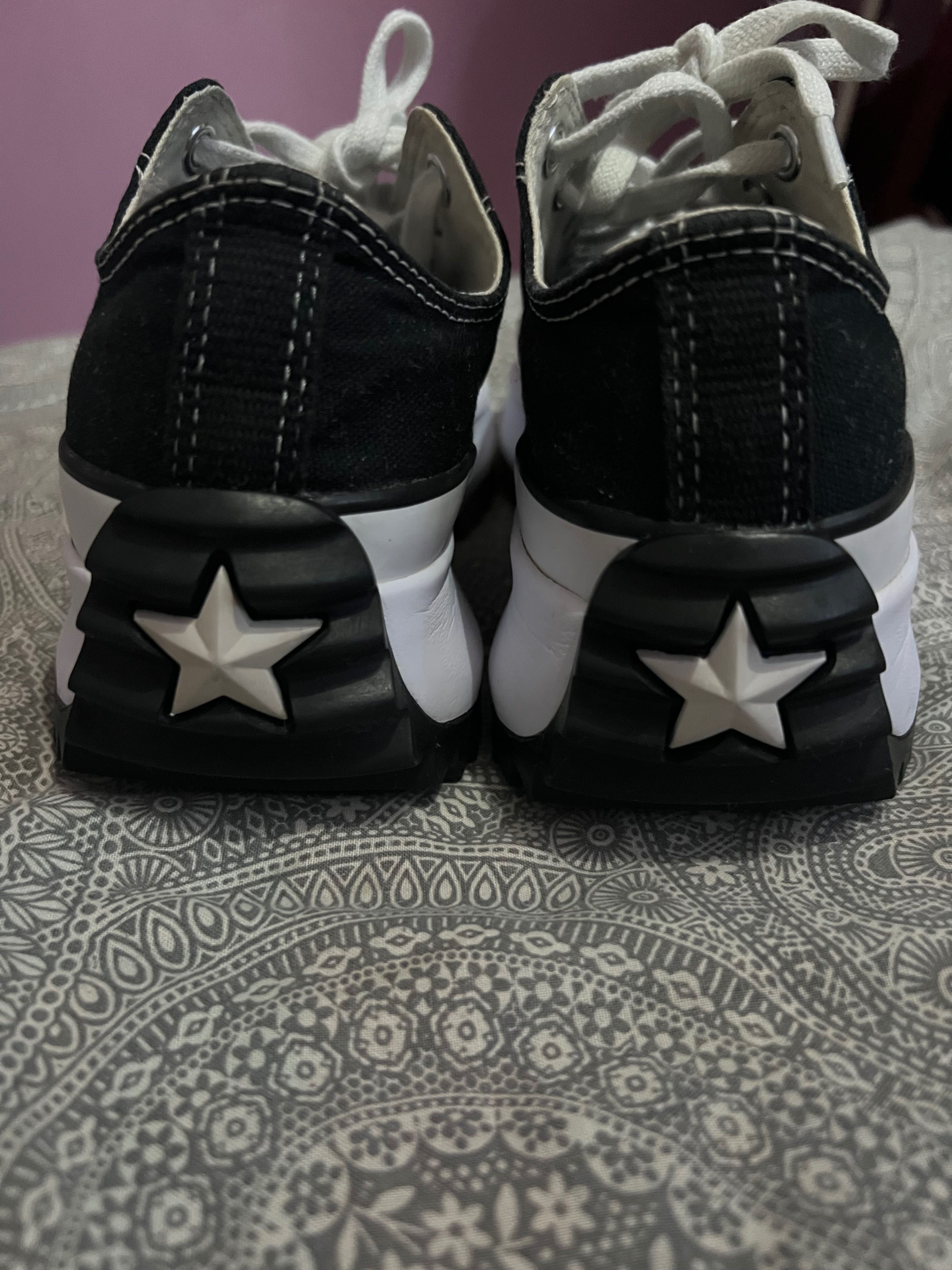 Converse run star