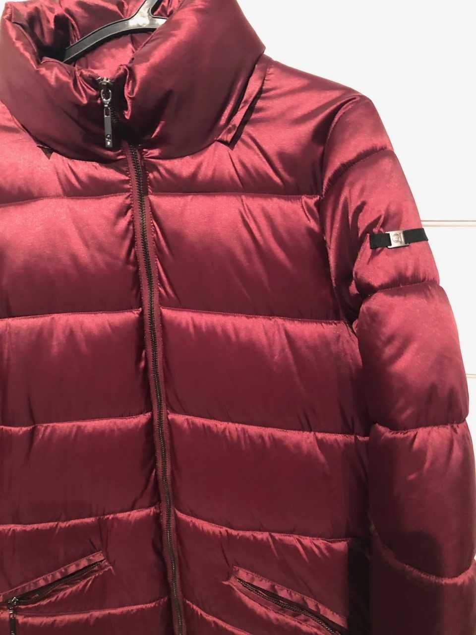 kispo/ parka bordeaux marca GAUDI jeans  42