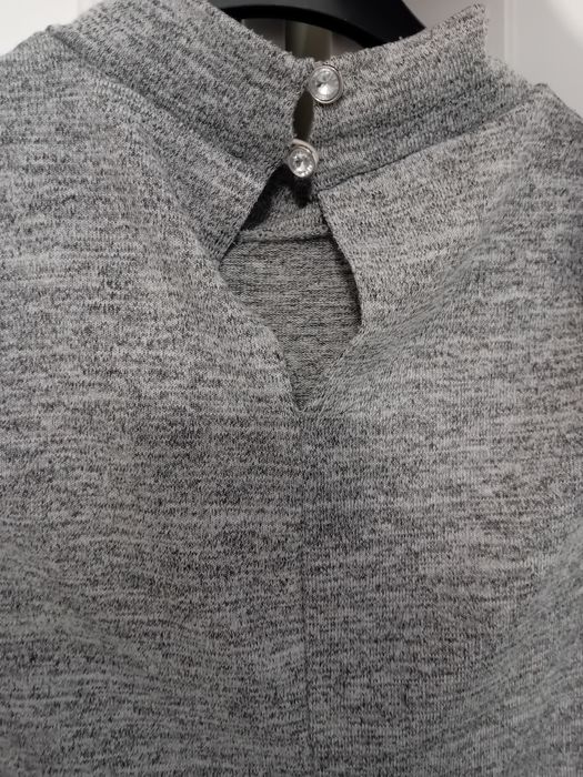 #Quiz bluzka tunika bez ramion szara