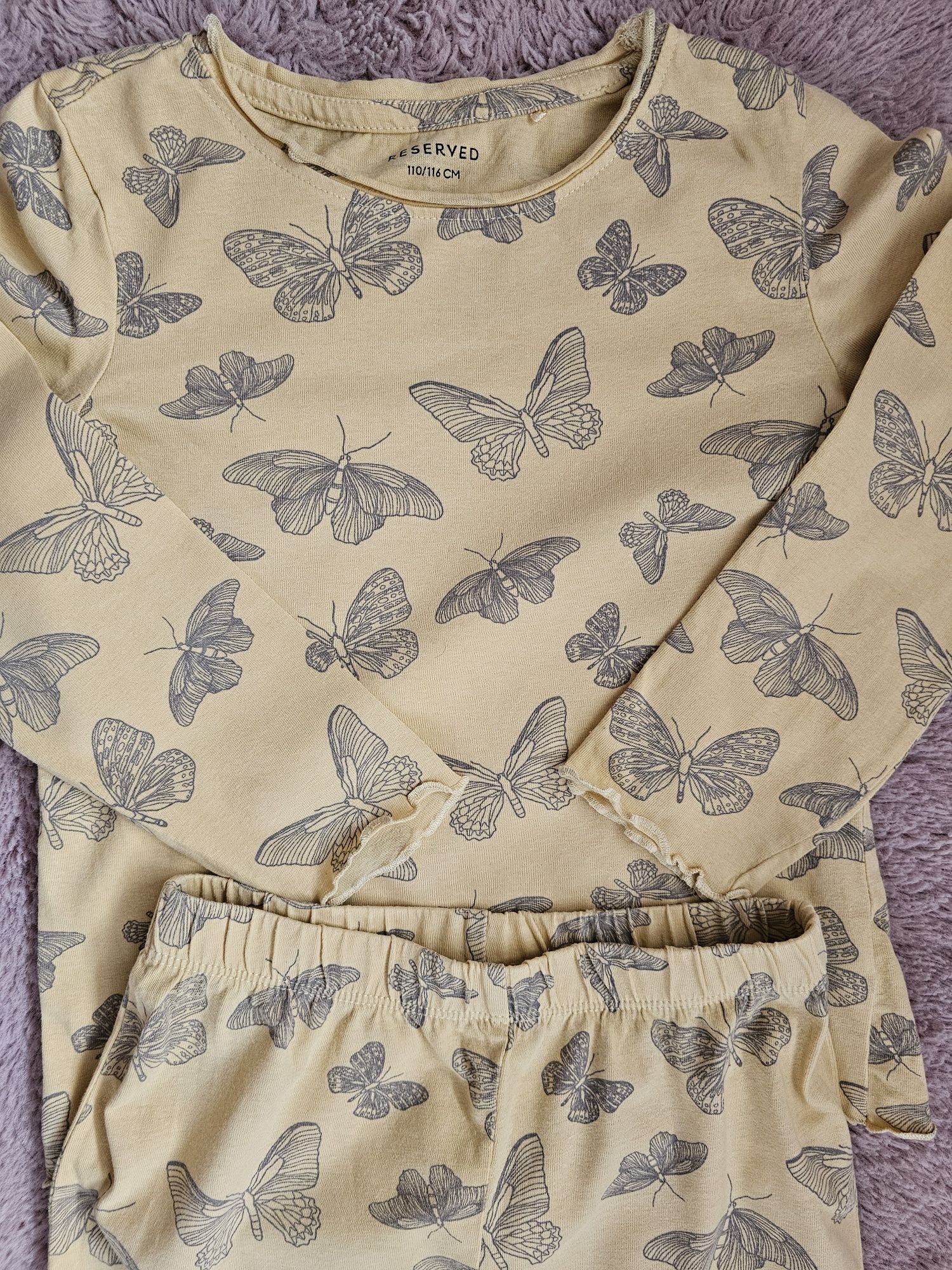 Reserved piżamka piżama w motyle 110 116