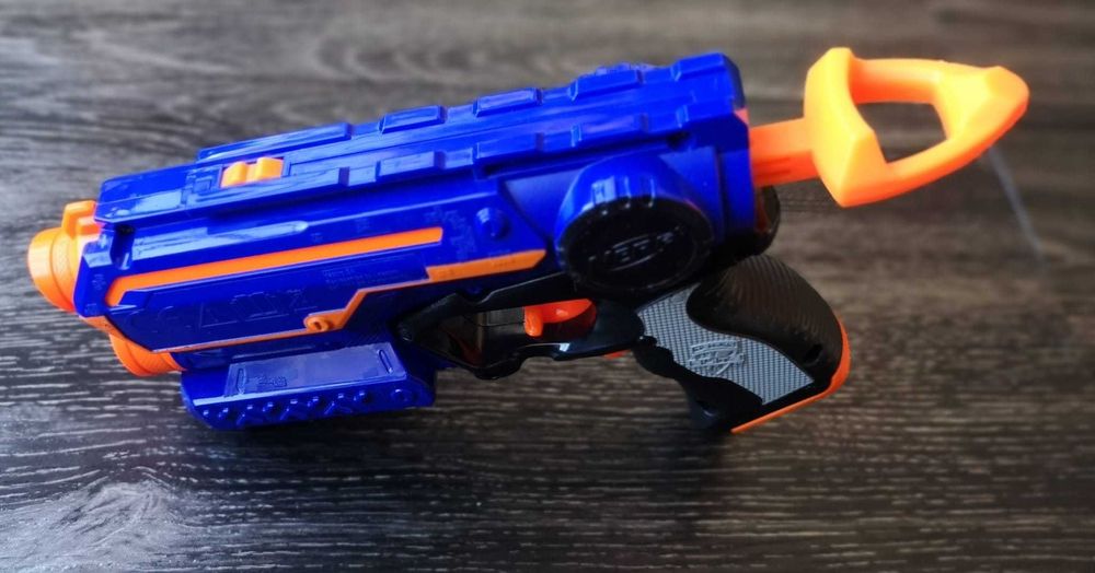 Nerf Firestrike Elite