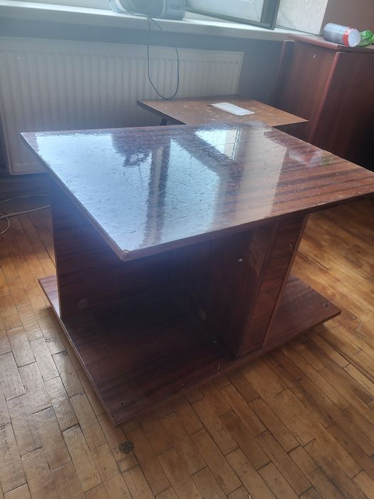 Меблі, тумбочка, шафа