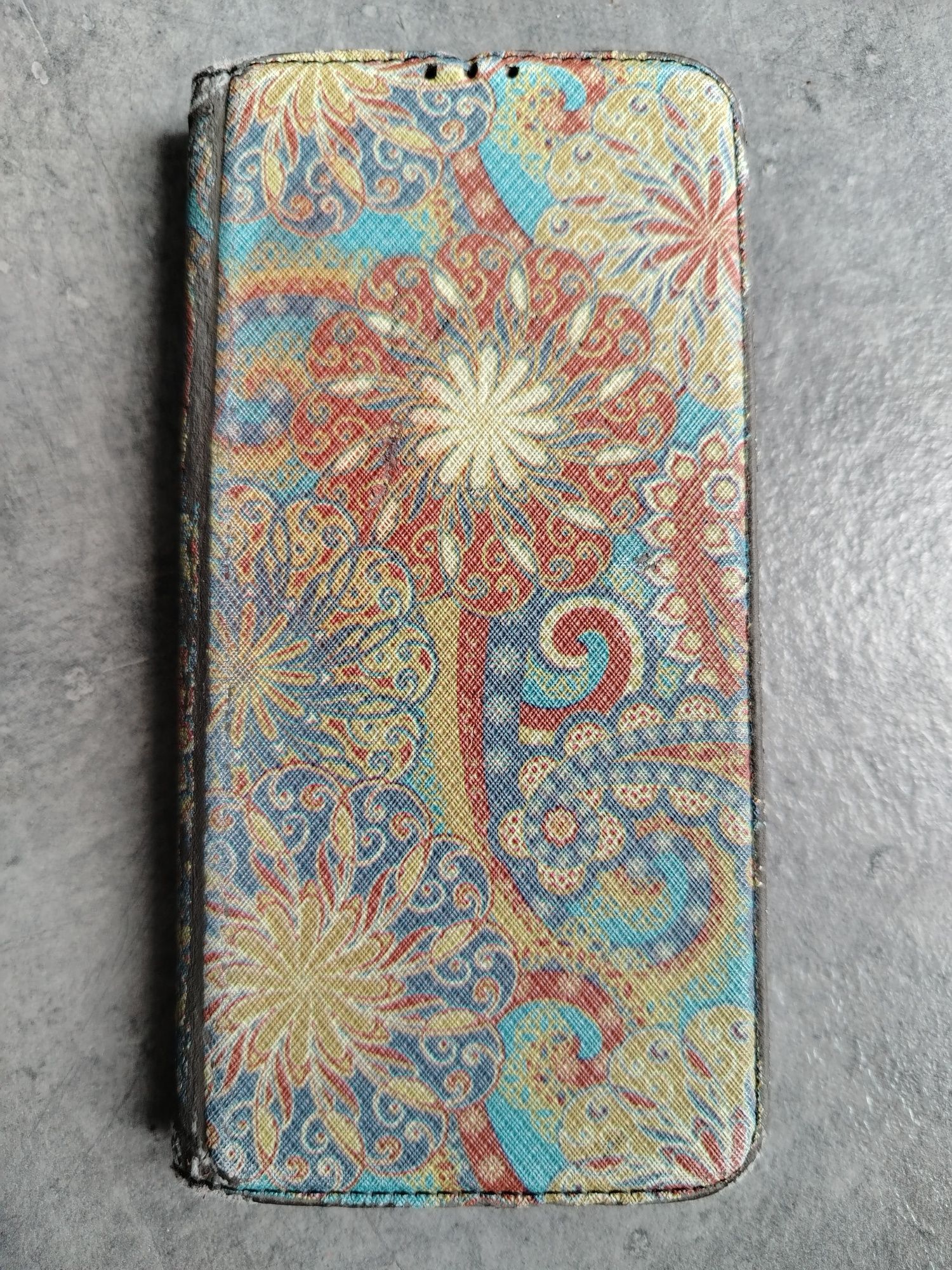 Motorola E40 stan jak nowy + zestaw dodatków