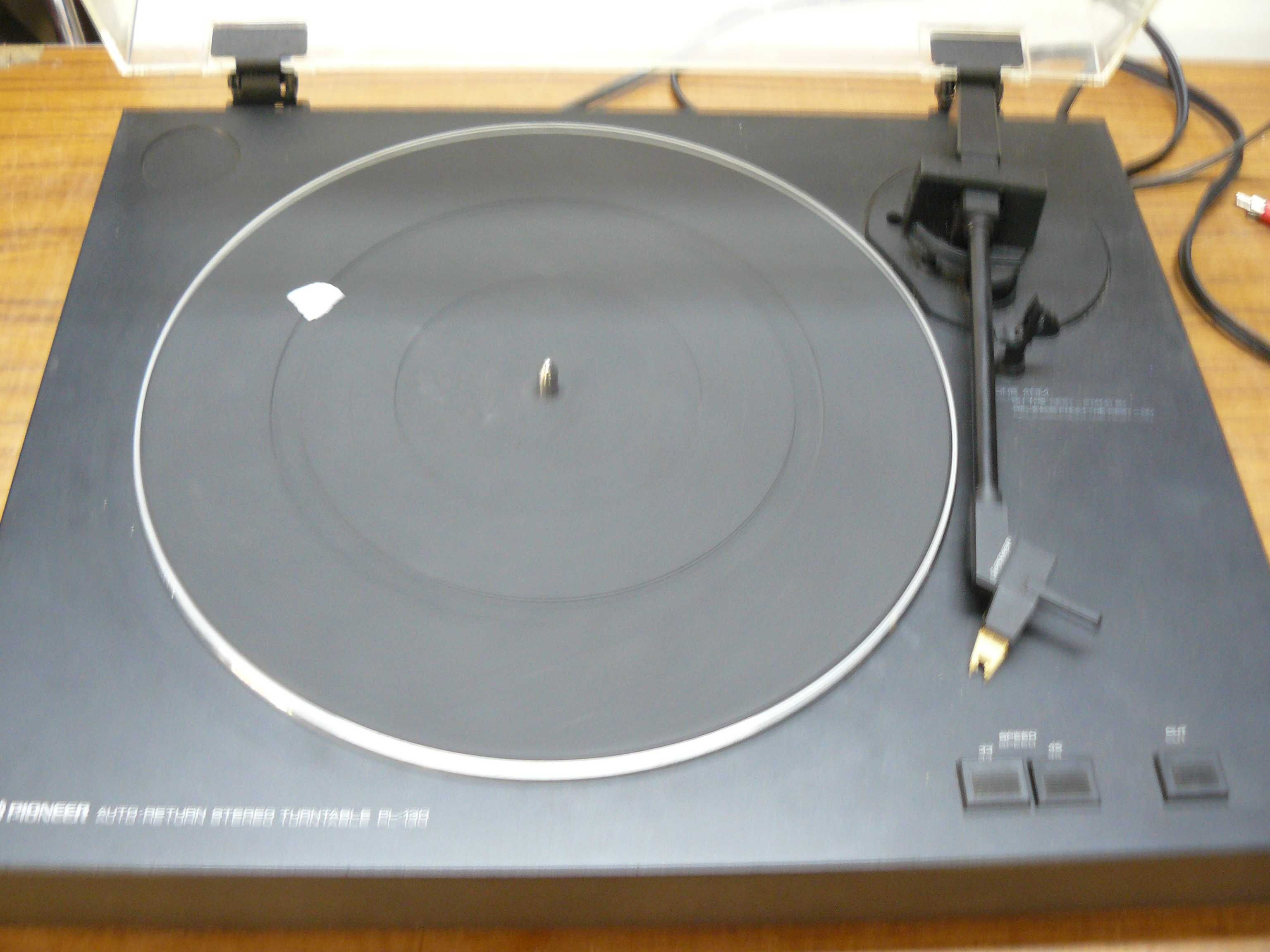 Gramofon Pioneer kompletny z przewodami klasyk
