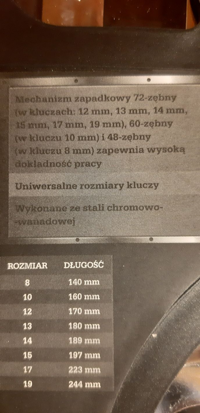 Klucze płasko oczkowe z grzechotka