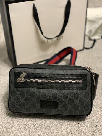 Оригинальная поясная сумка Gucci с логотипом GG черного цвета
