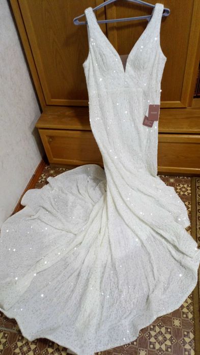 Нове STACEES, р.16 айворі, шлейф