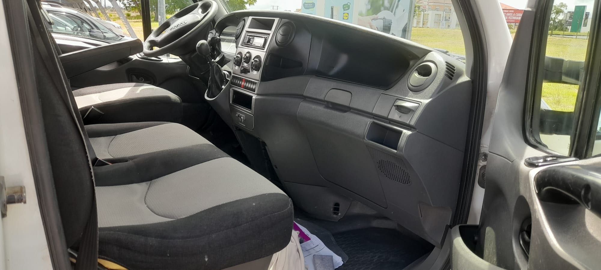Carrinha Iveco Daily em muito bom estado